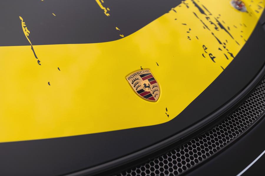 Детали экстерьера Porsche 718 Cayman GT4 Clubsport (982C) 2019 года  (фото 32 из 48)